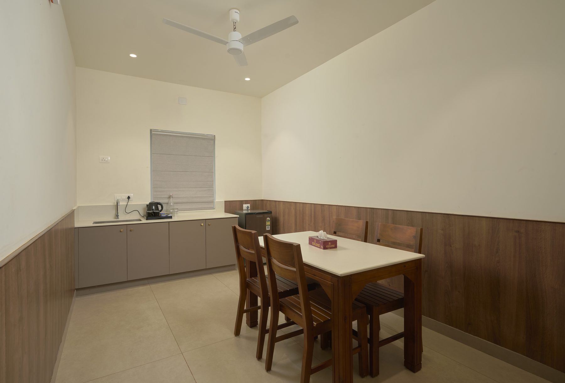 The Reach Vagamon — 2BHK Villa — kitchen and dining table